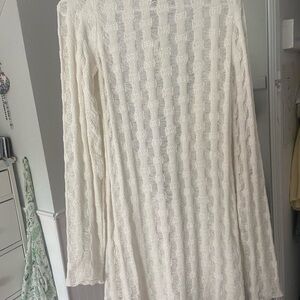 Elegant Cream Lace Long Sleeve Dress